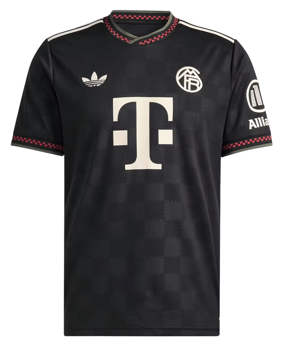 Bayern Munich third 25/26