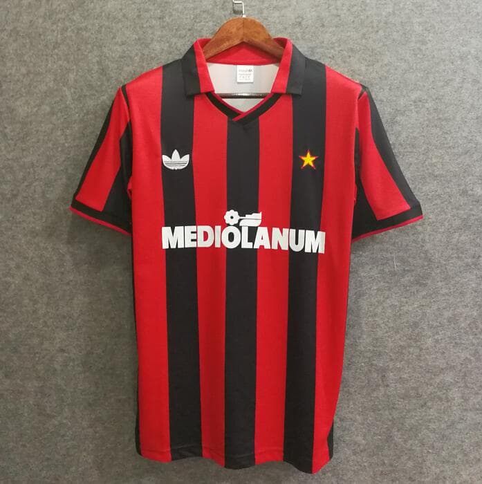 Milan Domicile 1991